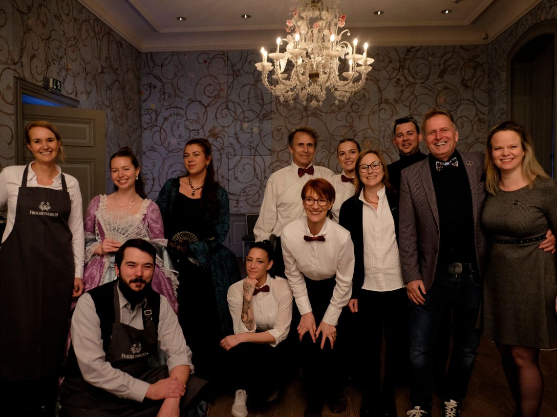 Das Organisationsteam vom Schloss Benrath Champagner Dinner | Foto: Stiftung Schloss und Park Benrath